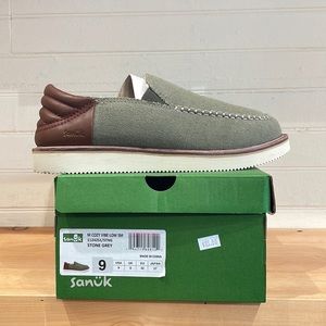 Sanuk Men’s Stone Grey Cozy Vibe Slipper